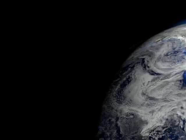 El impacto ambiental de la telefonía satelital y las medidas que se están tomando para minimizar la huella ecológica